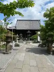 穴太寺の本殿