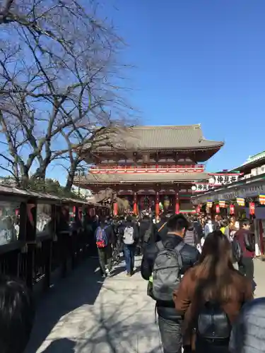 浅草寺の山門・神門