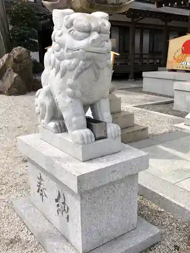 伊和志津神社の狛犬