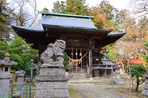 田村神社の本殿・本堂