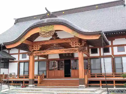 蓮藏寺の本殿・本堂