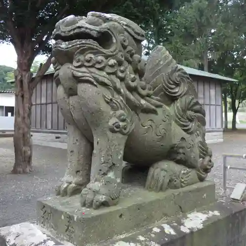 石山神社の狛犬