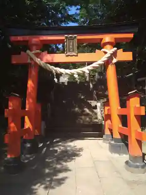 八幡神社の鳥居