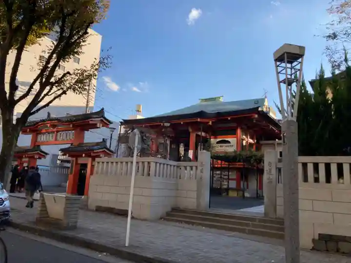 善國寺の山門・神門