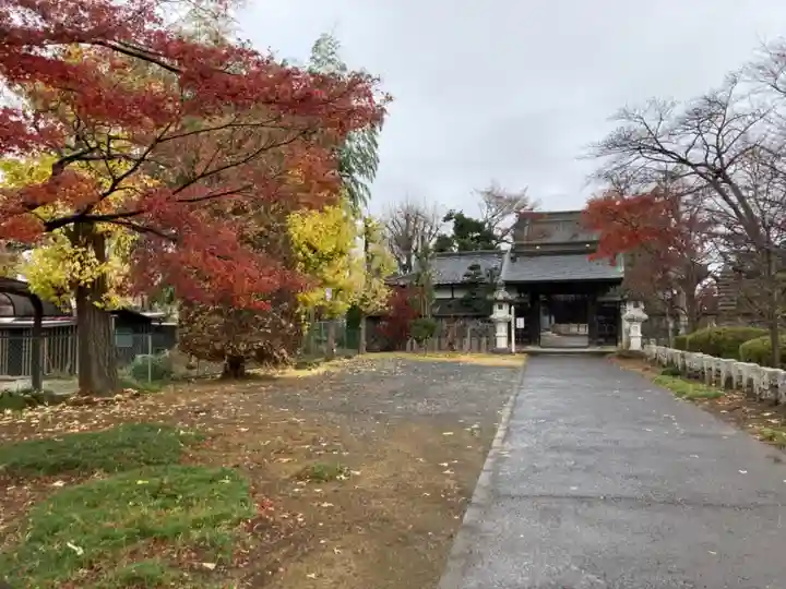 西勝院の山門・神門