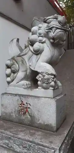 自由が丘熊野神社の狛犬