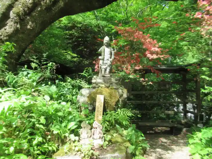 湯元 隻腕不動尊(伊香保温泉)(群馬県)