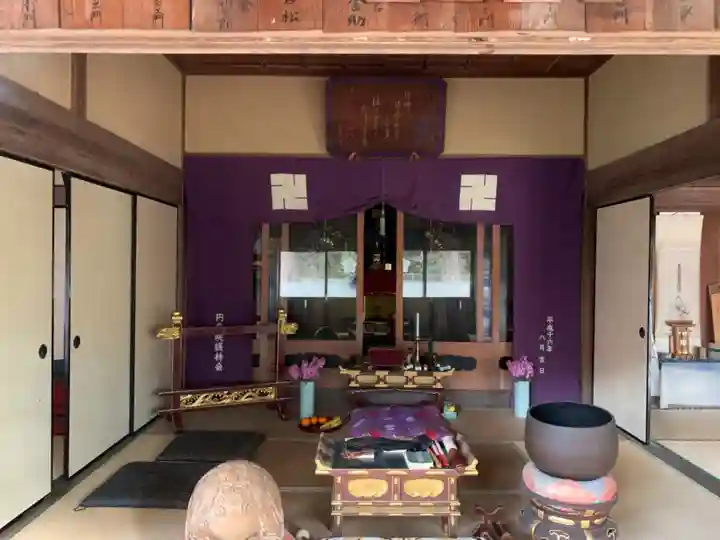 円乗院の本殿・本堂