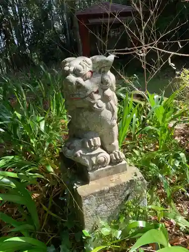 熊野神社の狛犬