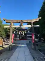 新羅神社の鳥居