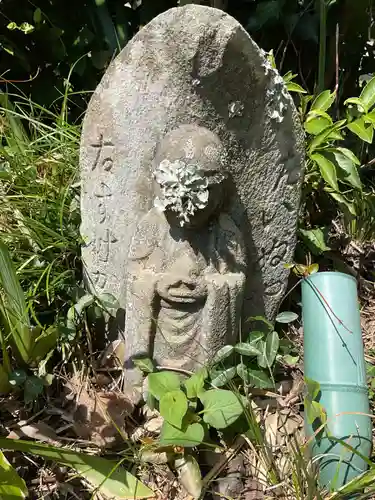 薬仙寺廃寺の地蔵