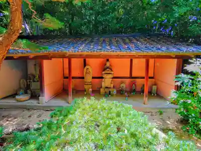 桃巌寺の末社・摂社