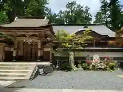 高野山金剛峯寺奥の院(和歌山県)