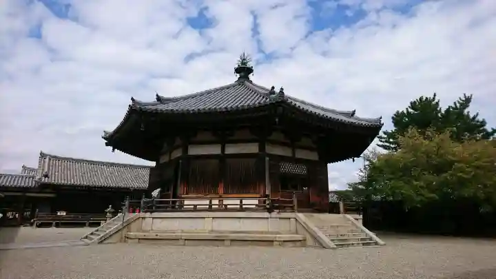 法隆寺の{uncategorized: "未分類", other: "その他", undefined: "問題あり", building: "その他建物", grave: "お墓", sacred_gate: "鳥居", guardian: "狛犬", statue: "像", buddha: "仏像", history: "歴史", nature: "自然", garden: "庭園", animal: "動物", pagoda: "塔", temizu: "手水舎", mountain_gate: "山門・神門", sanctuary: "本殿・本堂", subordinate: "末社・摂社", art: "芸術", scenery: "景色", jizo: "地蔵", ema: "絵馬", goshuin: "御朱印", omikuji: "おみくじ", items: "授与品その他", amulet: "お守り", goshuincho: "御朱印帳", eats: "食事", festival: "お祭り", votive_dance: "神楽", shichigosan: "七五三参", wedding: "結婚式", experience: "体験その他", initially: "初詣", around: "周辺", anti_infection: "感染症対策"}