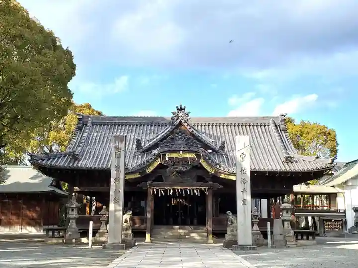 魚吹八幡神社の本殿・本堂