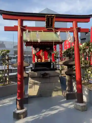 朝日稲荷神社の鳥居