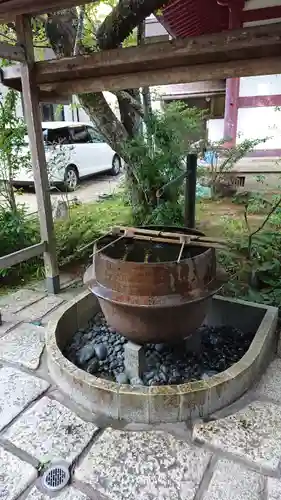 明王院の手水舎