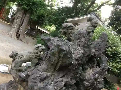 平塚神社の狛犬