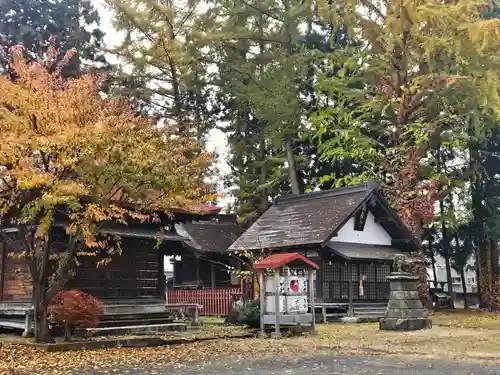 胸肩神社(青森県)