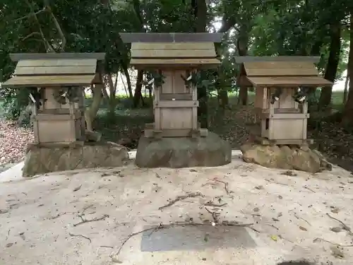 三明神社（神領町）の末社・摂社