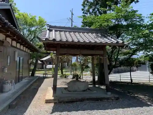 八幡神社の手水舎