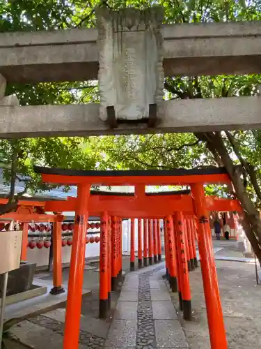 豊栄稲荷神社の{uncategorized: "未分類", other: "その他", undefined: "問題あり", building: "その他建物", grave: "お墓", sacred_gate: "鳥居", guardian: "狛犬", statue: "像", buddha: "仏像", history: "歴史", nature: "自然", garden: "庭園", animal: "動物", pagoda: "塔", temizu: "手水舎", mountain_gate: "山門・神門", sanctuary: "本殿・本堂", subordinate: "末社・摂社", art: "芸術", scenery: "景色", jizo: "地蔵", ema: "絵馬", goshuin: "御朱印", omikuji: "おみくじ", items: "授与品その他", amulet: "お守り", goshuincho: "御朱印帳", eats: "食事", festival: "お祭り", votive_dance: "神楽", shichigosan: "七五三参", wedding: "結婚式", experience: "体験その他", initially: "初詣", around: "周辺", anti_infection: "感染症対策"}