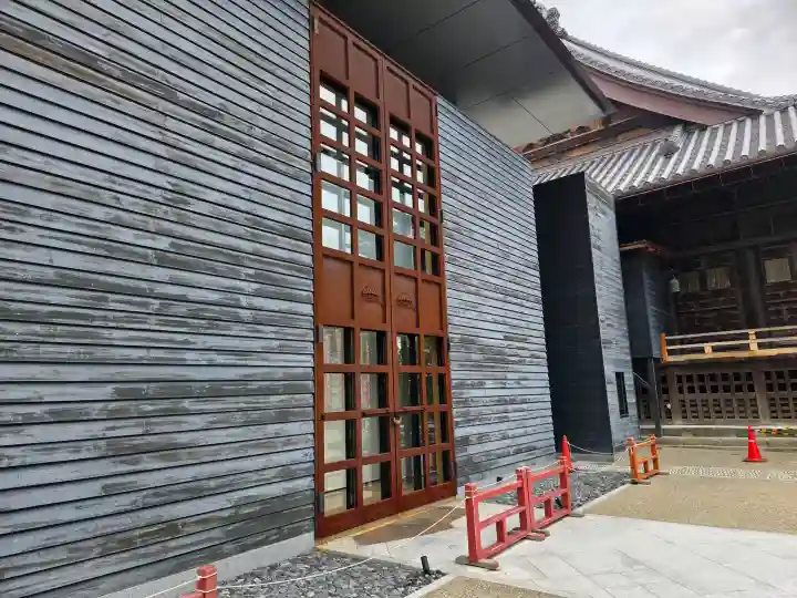 笠覆寺 (笠寺観音)(愛知県)