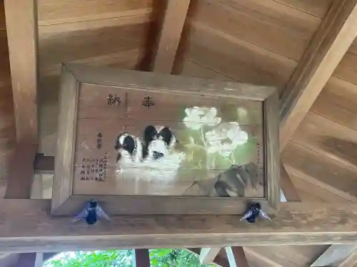 上長屋神社の{uncategorized: "未分類", other: "その他", undefined: "問題あり", building: "その他建物", grave: "お墓", sacred_gate: "鳥居", guardian: "狛犬", statue: "像", buddha: "仏像", history: "歴史", nature: "自然", garden: "庭園", animal: "動物", pagoda: "塔", temizu: "手水舎", mountain_gate: "山門・神門", sanctuary: "本殿・本堂", subordinate: "末社・摂社", art: "芸術", scenery: "景色", jizo: "地蔵", ema: "絵馬", goshuin: "御朱印", omikuji: "おみくじ", items: "授与品その他", amulet: "お守り", goshuincho: "御朱印帳", eats: "食事", festival: "お祭り", votive_dance: "神楽", shichigosan: "七五三参", wedding: "結婚式", experience: "体験その他", initially: "初詣", around: "周辺", anti_infection: "感染症対策"}