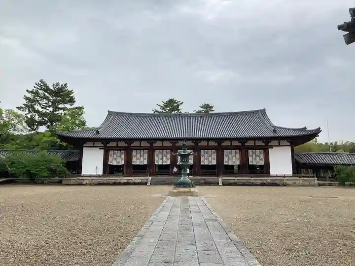 法隆寺の本殿・本堂