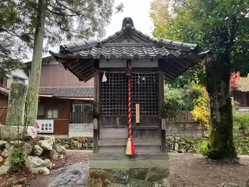柏原八幡宮の末社・摂社