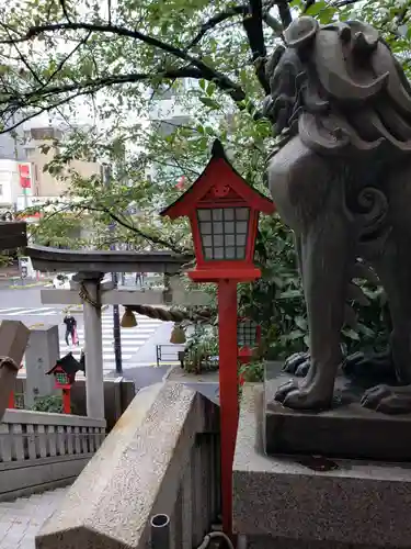 十番稲荷神社の狛犬