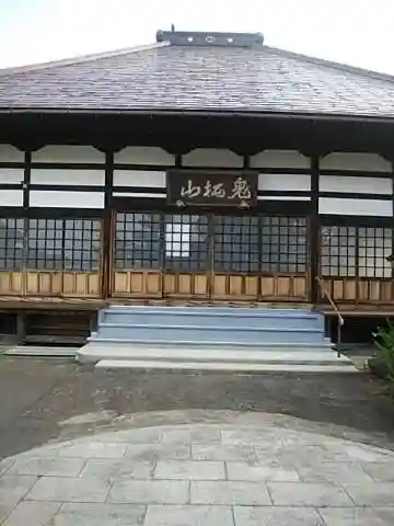 来迎寺の本殿・本堂