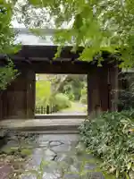 興法寺の山門・神門