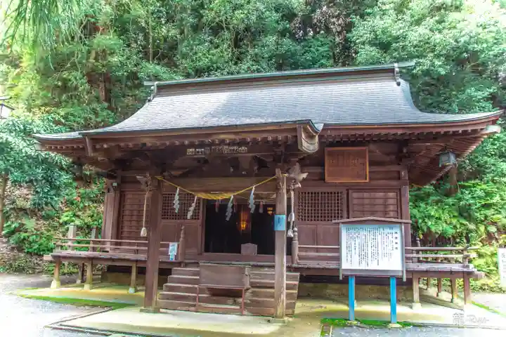 諏訪神社(旧湯長谷藩領総鎮守)の本殿・本堂