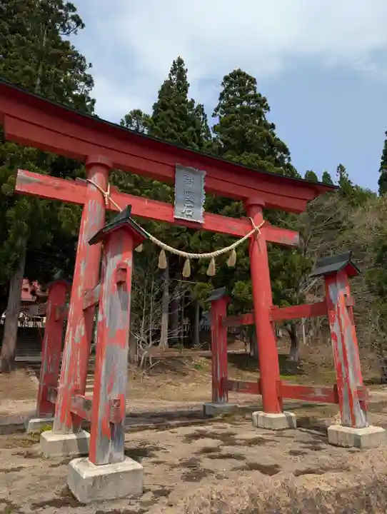 御座石神社(秋田県)