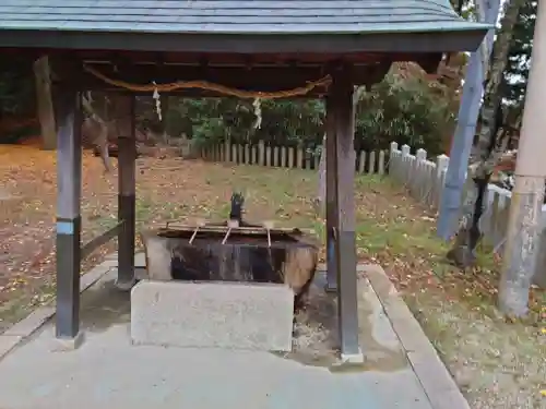 湯泉神社の手水舎