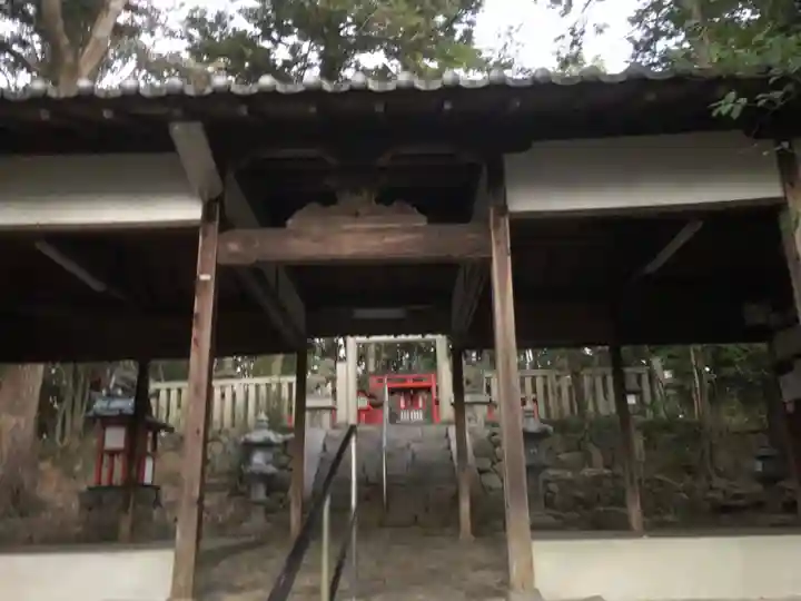 御前原石立命神社の本殿・本堂