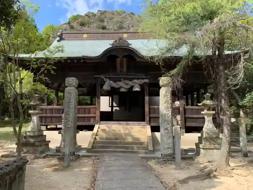 白髭神社の本殿・本堂