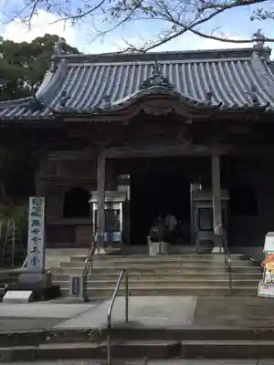 熊谷寺の本殿・本堂
