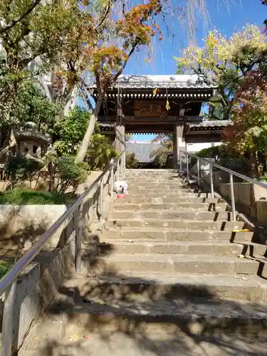 法輪寺の山門