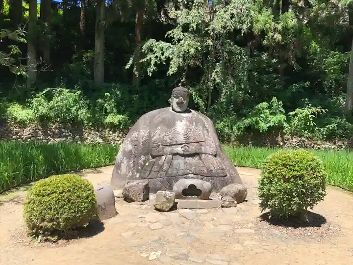 諏訪大社下社春宮(長野県)