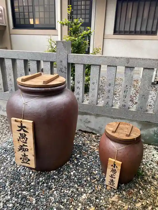 蛇窪神社の芸術