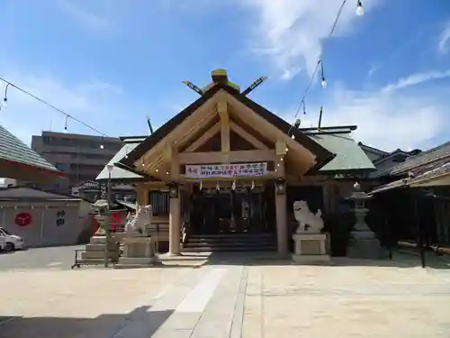 三津神社の本殿