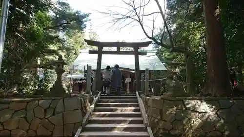 旦飯野神社の鳥居