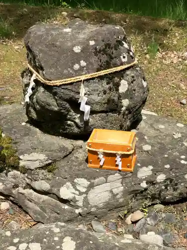 川中島古戦場八幡社の{uncategorized: "未分類", other: "その他", undefined: "問題あり", building: "その他建物", grave: "お墓", sacred_gate: "鳥居", guardian: "狛犬", statue: "像", buddha: "仏像", history: "歴史", nature: "自然", garden: "庭園", animal: "動物", pagoda: "塔", temizu: "手水舎", mountain_gate: "山門・神門", sanctuary: "本殿・本堂", subordinate: "末社・摂社", art: "芸術", scenery: "景色", jizo: "地蔵", ema: "絵馬", goshuin: "御朱印", omikuji: "おみくじ", items: "授与品その他", amulet: "お守り", goshuincho: "御朱印帳", eats: "食事", festival: "お祭り", votive_dance: "神楽", shichigosan: "七五三参", wedding: "結婚式", experience: "体験その他", initially: "初詣", around: "周辺", anti_infection: "感染症対策"}