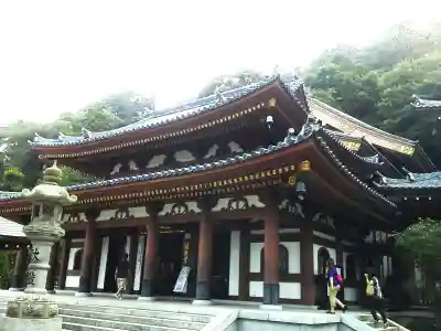 長谷寺の山門・神門