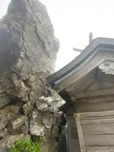 劔山本宮宝蔵石神社(徳島県)