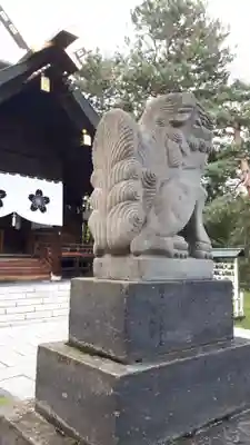 上川神社頓宮の狛犬