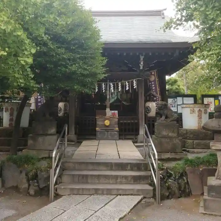白髭神社の本殿・本堂