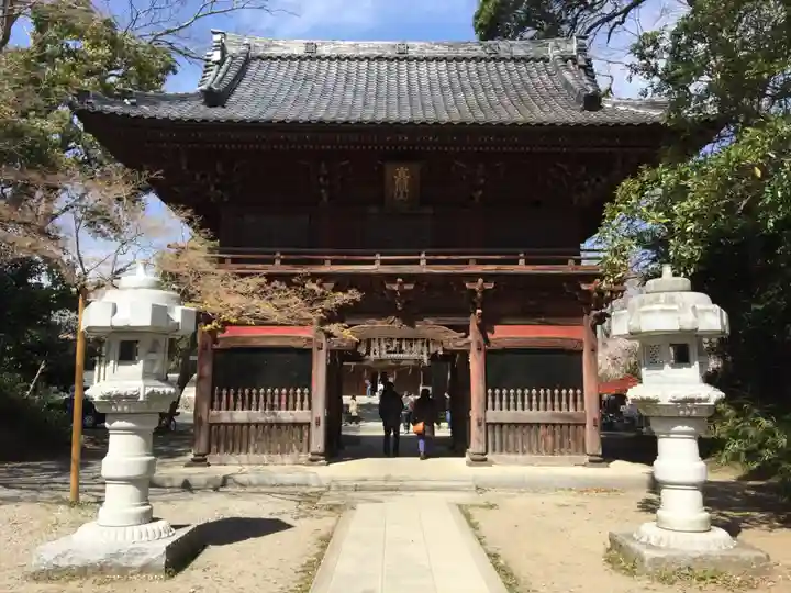 弘法寺の山門・神門